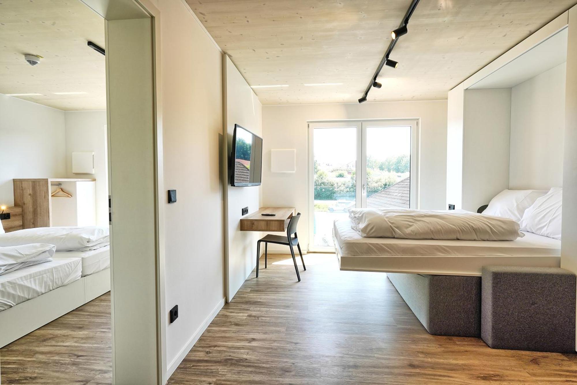Timber One Boardinghouse Dorfen公寓式酒店 外观 照片